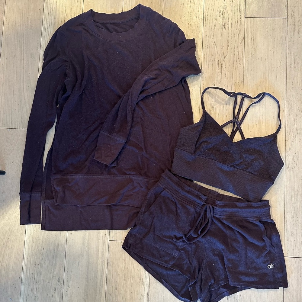 Alo Yoga Women's 3 piece set XS
